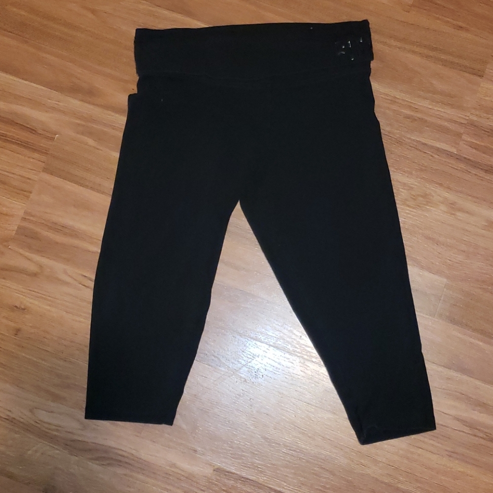 Victoria's Secret PINK Yoga Capris VINTAGE